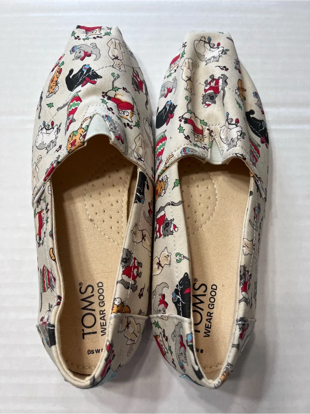 TOMS Women’s Size 8 Christmas Cats Holiday Print Slip On Shoes